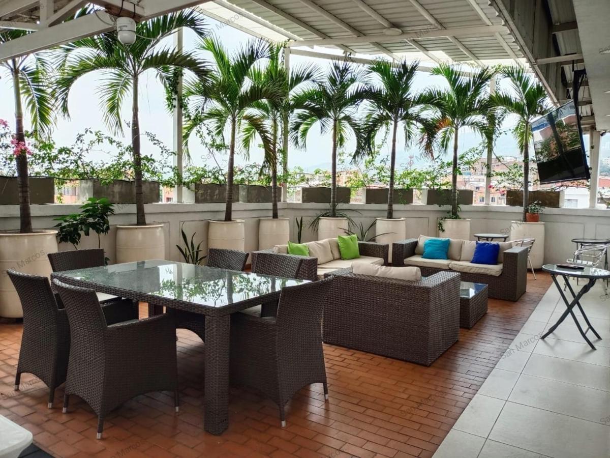 Apartasuites San Marcos Cali Bagian luar foto