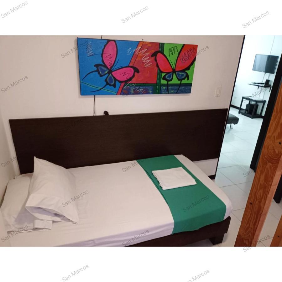 Apartasuites San Marcos Cali Bagian luar foto