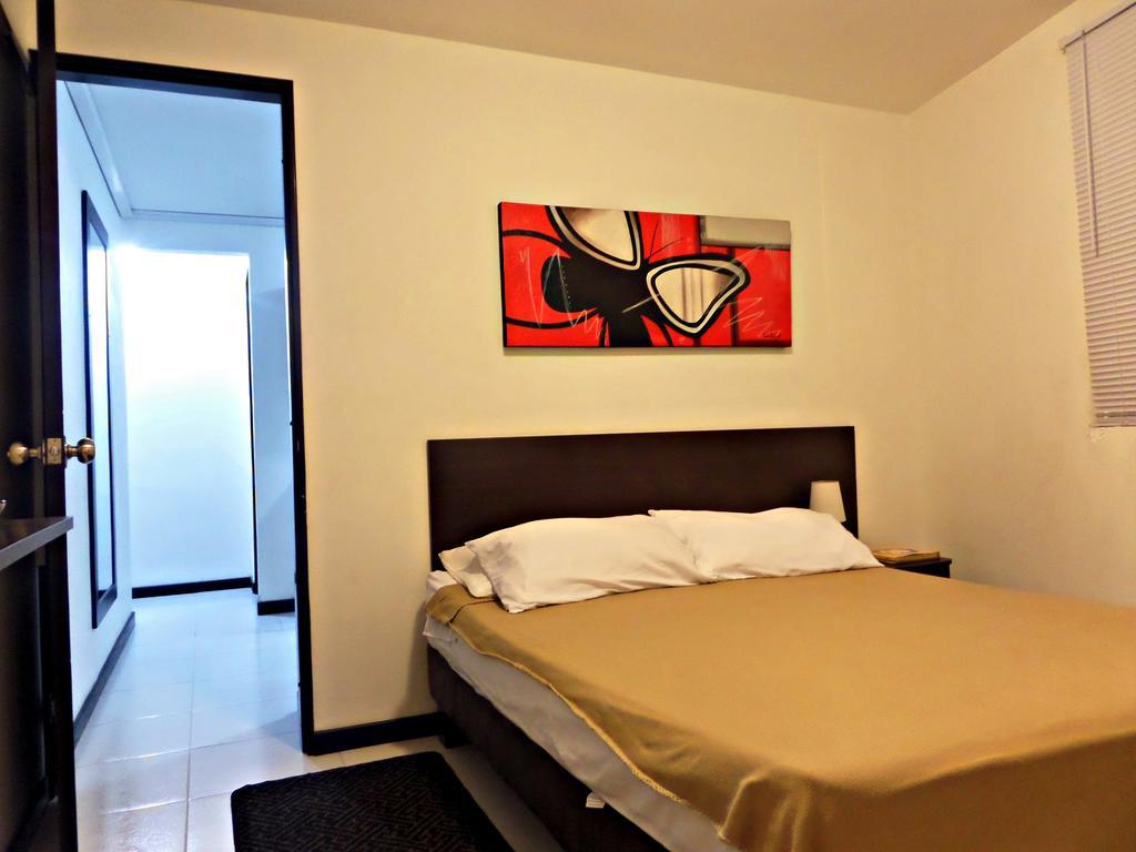 Apartasuites San Marcos Cali Bagian luar foto