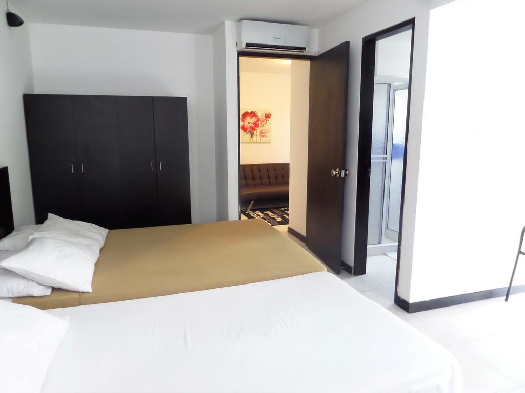 Apartasuites San Marcos Cali Bagian luar foto